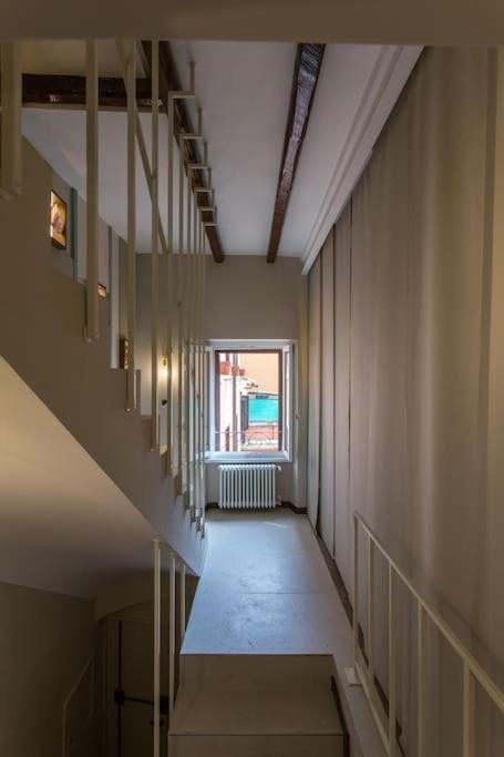 Apartmán Frangipane 31 Monti Terrace Řím Exteriér fotografie