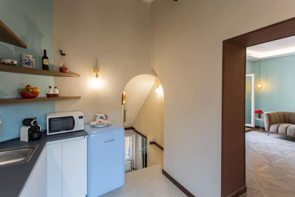Apartmán Frangipane 31 Monti Terrace Řím Exteriér fotografie